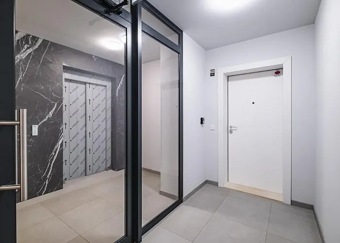 N Vaptsarov Sea Garden Βάρνα